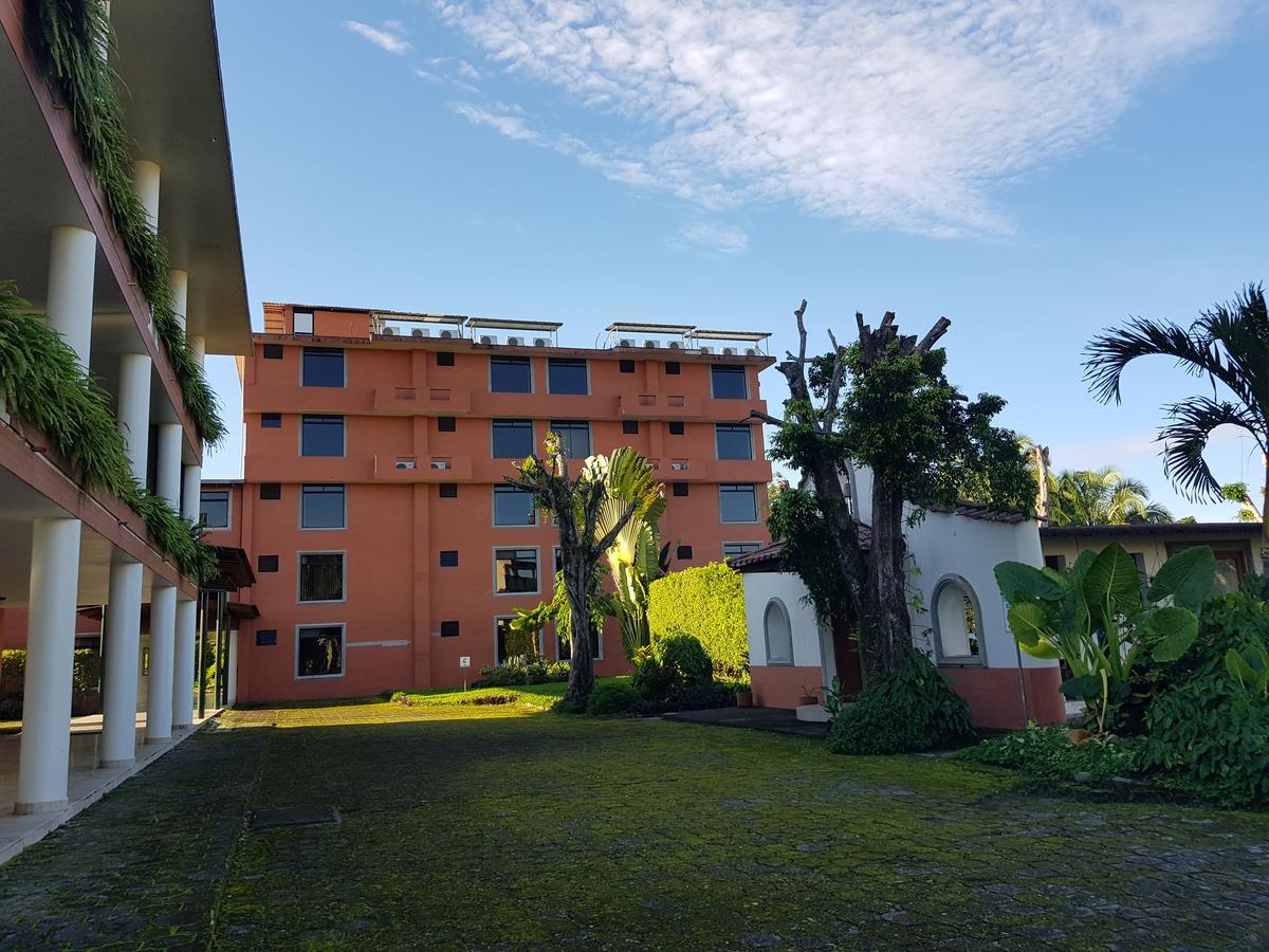 Gran Hotel De Lago - Lago Agrio Nueva Loja Buitenkant foto