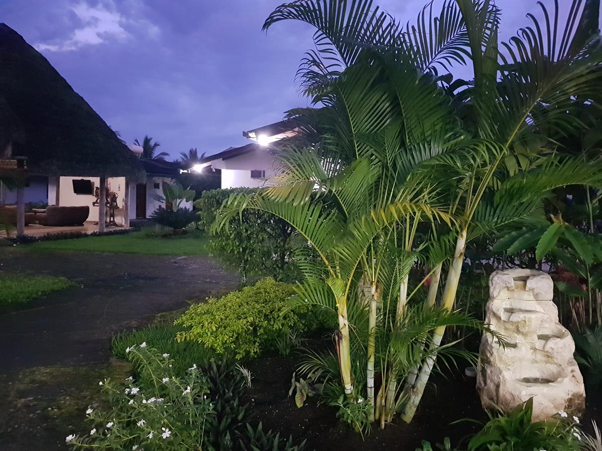Gran Hotel De Lago - Lago Agrio Nueva Loja Buitenkant foto