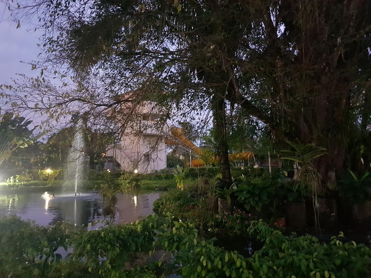 Gran Hotel De Lago - Lago Agrio Nueva Loja Buitenkant foto