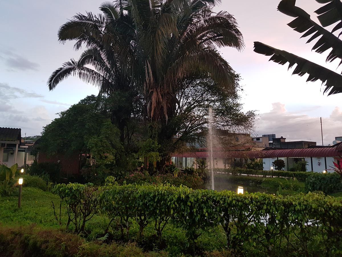 Gran Hotel De Lago - Lago Agrio Nueva Loja Buitenkant foto