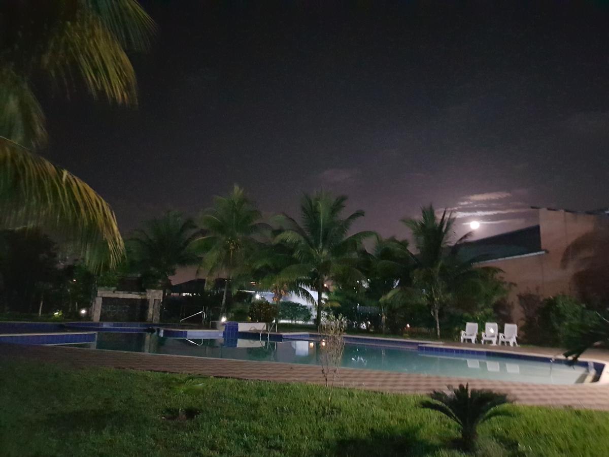 Gran Hotel De Lago - Lago Agrio Nueva Loja Buitenkant foto